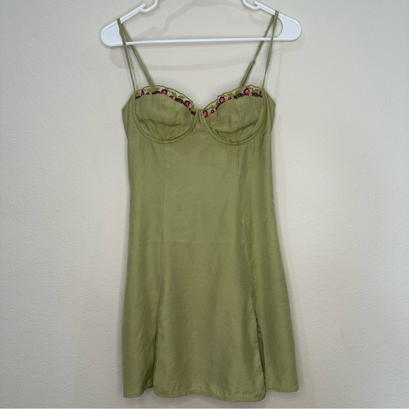 Princess Polly Green Floral Embroidered Mini Dress - Picture 1 of 7